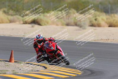 media/Oct-08-2022-SoCal Trackdays (Sat) [[1fc3beec89]]/Turn 10 (945am)/